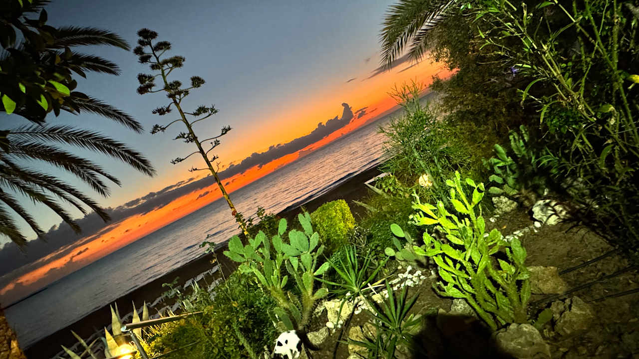 Außenansicht Aska Hotel Just in Beach