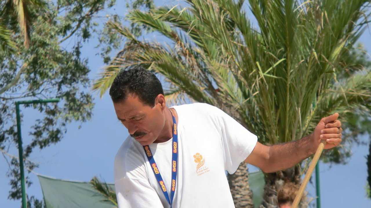 Der Bademeister immer in Einsatz Hotel Rosa Beach