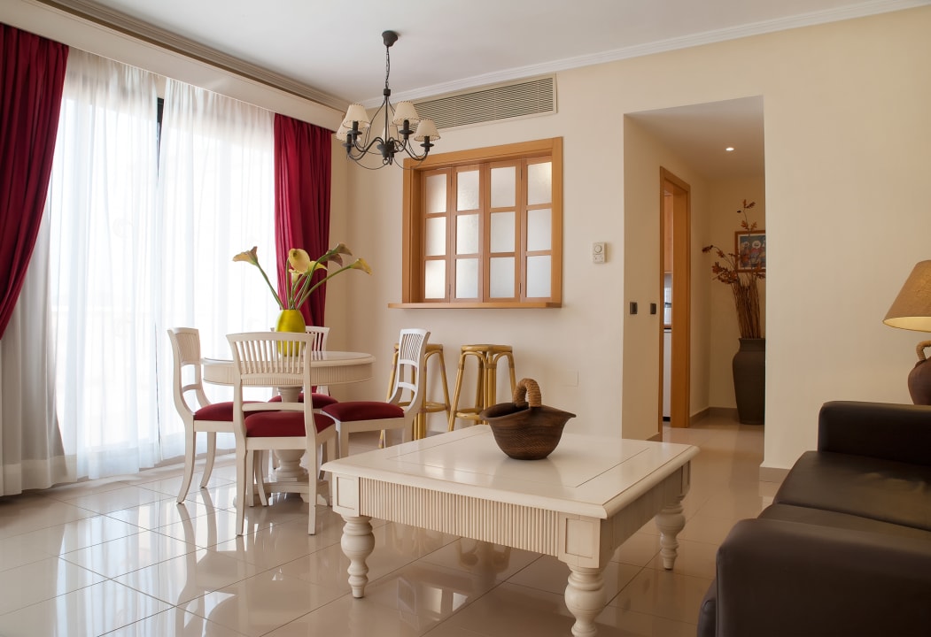 Zimmer Grand Muthu Golf Plaza Hotel & Spa