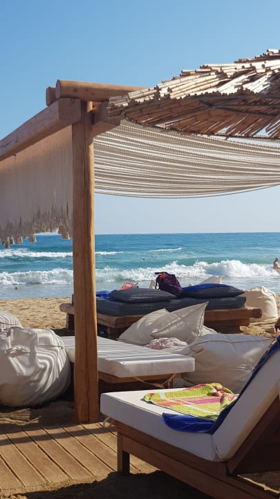 Strand Mitsis Rinela