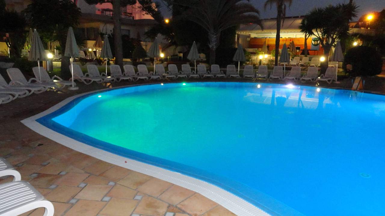 Hôtel H10 Las Palmeras - La Piscine  H10 Las Palmeras