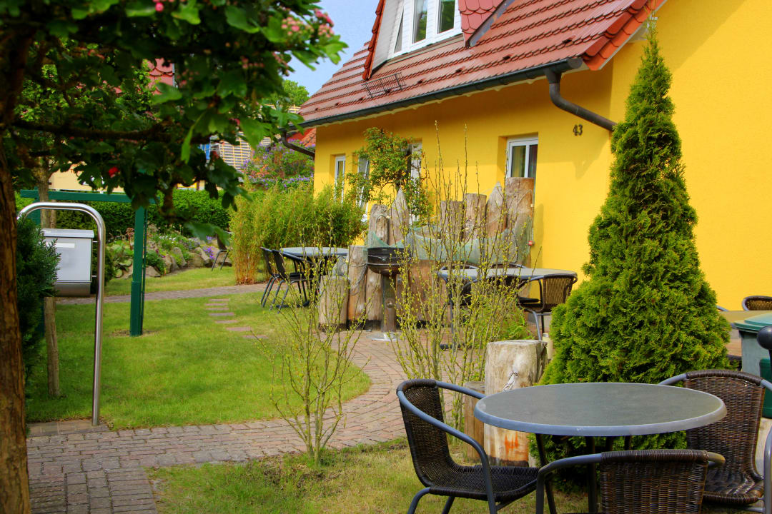Gartenanlage Ferienwohnungen Fründt