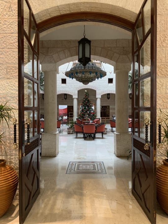 Lobby Mövenpick Resort Petra