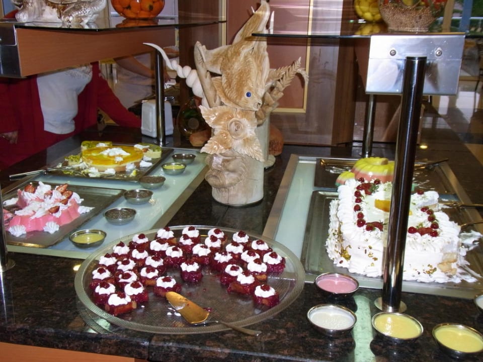 Buffet (teil) Solivia Hotel