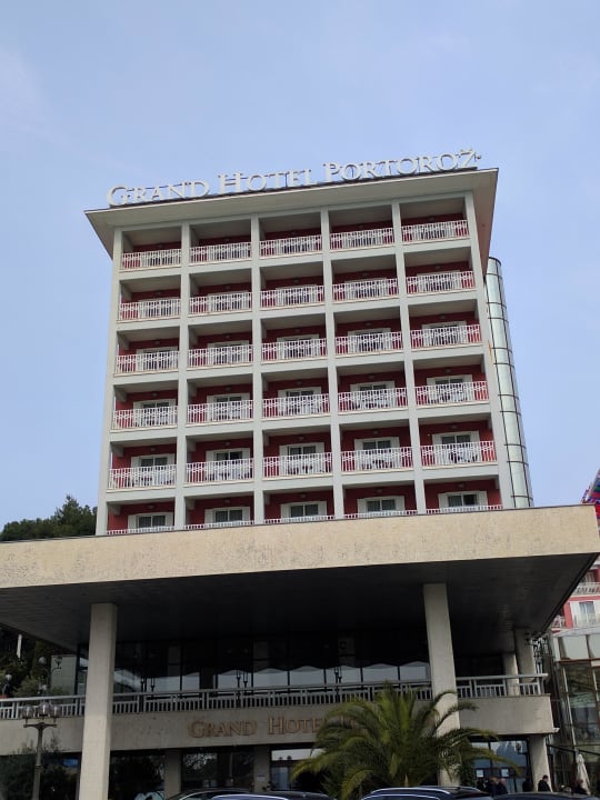 Von aussen Grand Hotel Portoroz - LifeClass Hotels & Spa