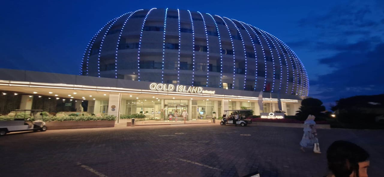 Sport & Freizeit Gold Island Selected