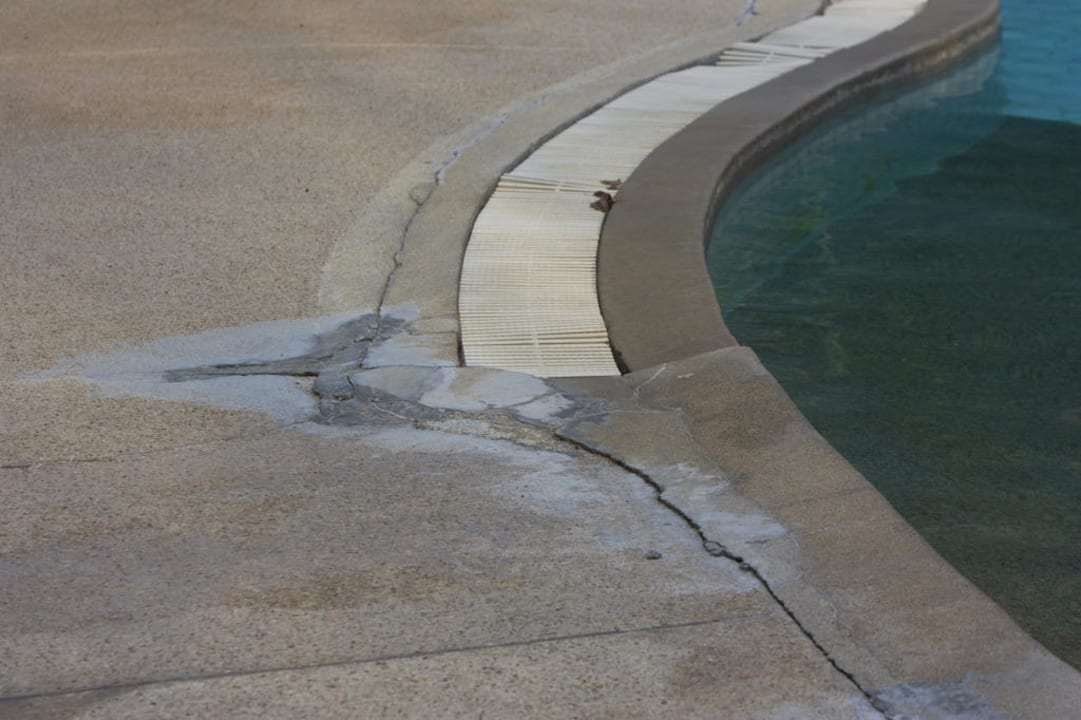 Gepflegte Poollandschaft Hotel Coral Island Resort