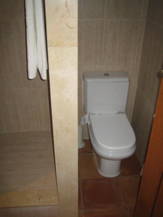 Badezimmer Cala Llenya Resort Ibiza