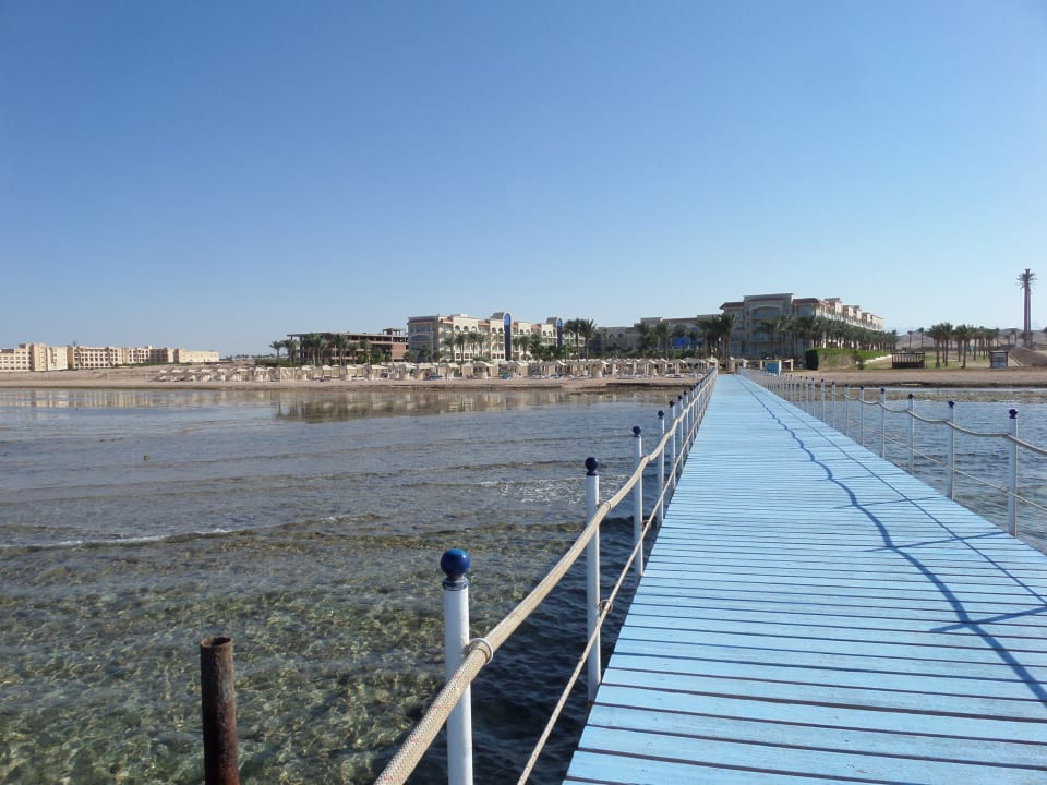 Strand Premier Le Reve Hotel & Spa