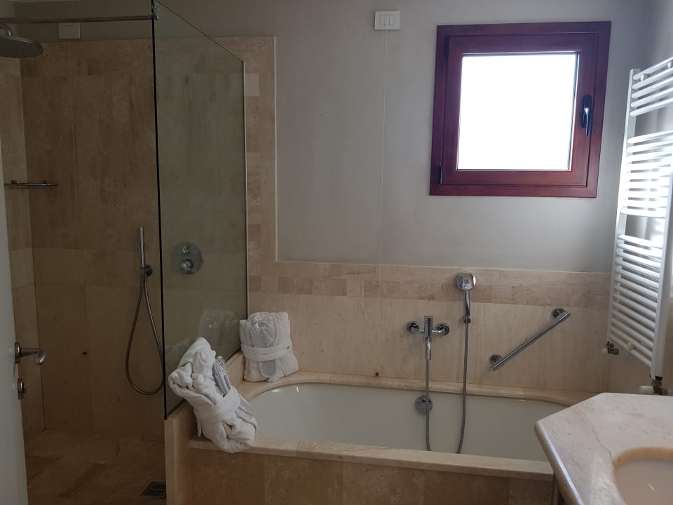 Zimmer Grande Baia Resort & Spa