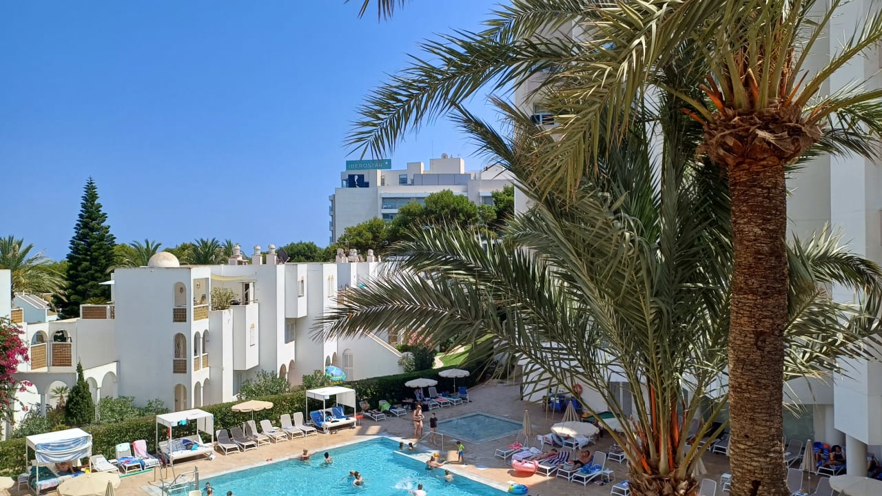 Pool Hipotels Bahia Grande