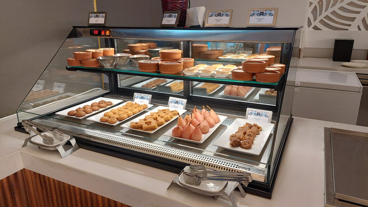 Gastro Jacaranda Luxury Resort