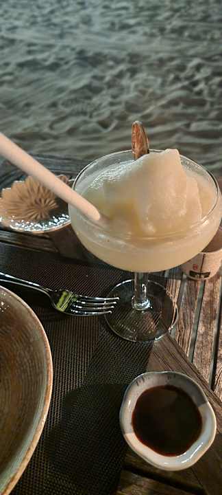 Gastro Kuredu Island Resort & Spa