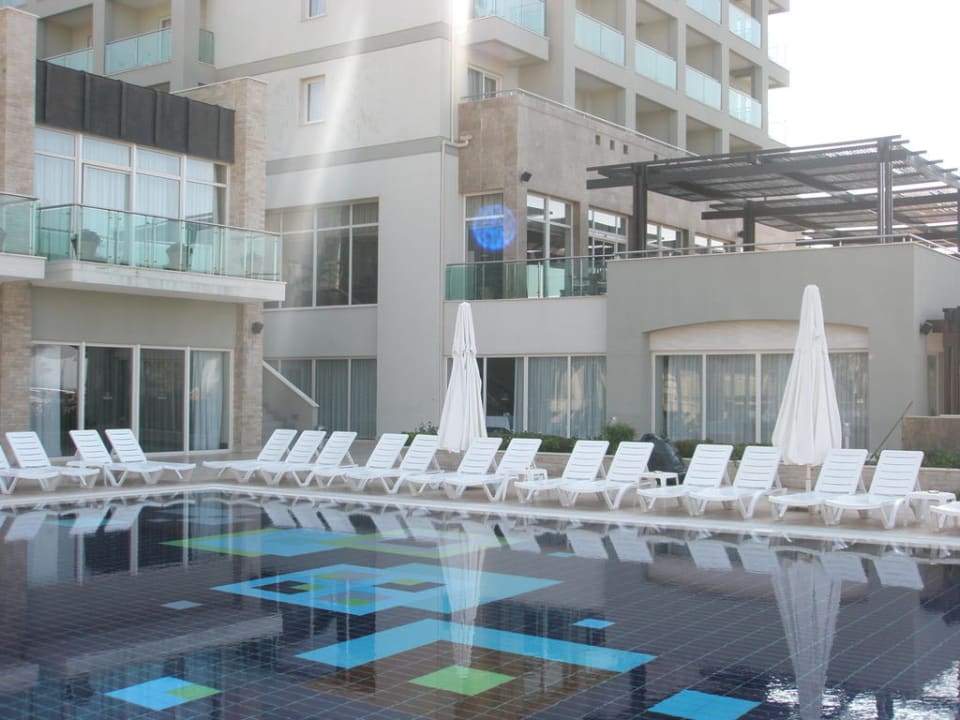 Außenpool oben Sealife Buket Resort & Beach
