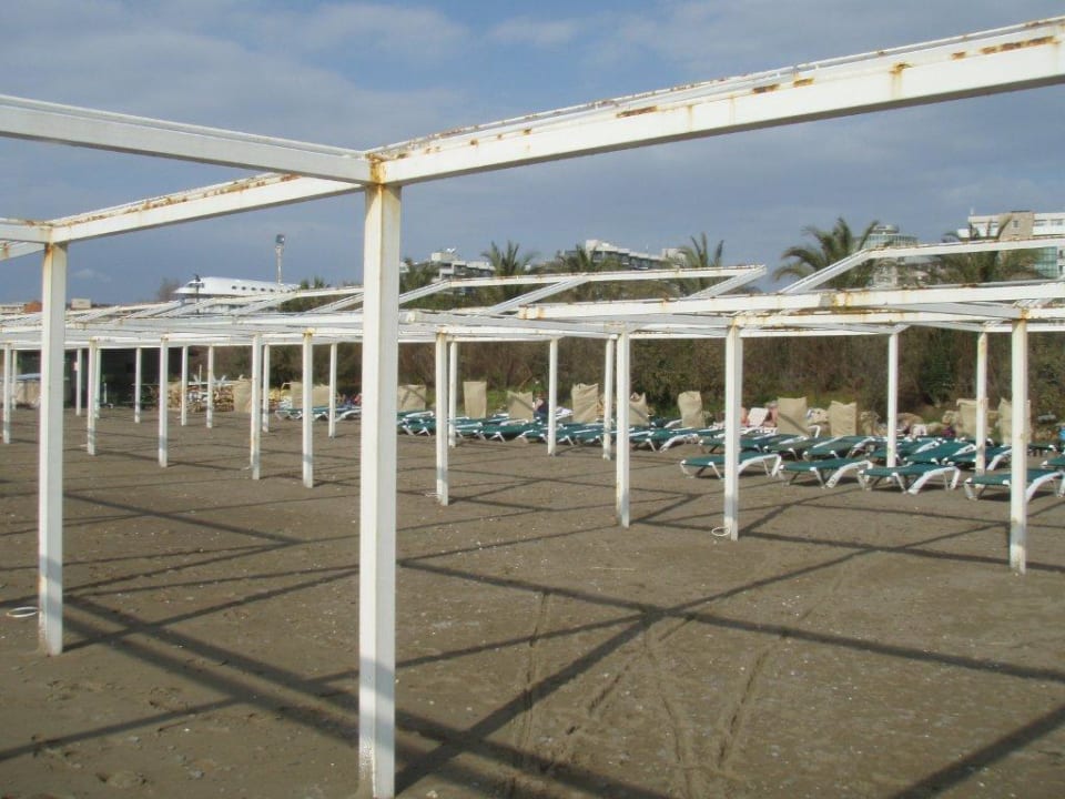 Strand vom Hotel Royal Wings Hotel