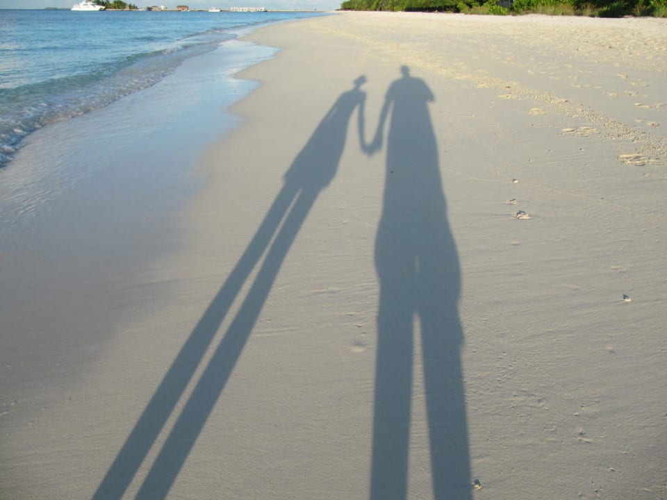 Wir am Strand Kuredu Island Resort & Spa