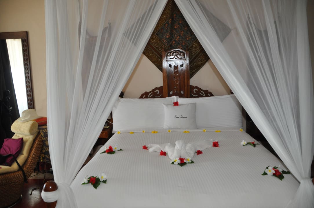 Chaque jour la chambre est fleurie Turaco Nungwi Resort, a Tribute Portfolio Hotel