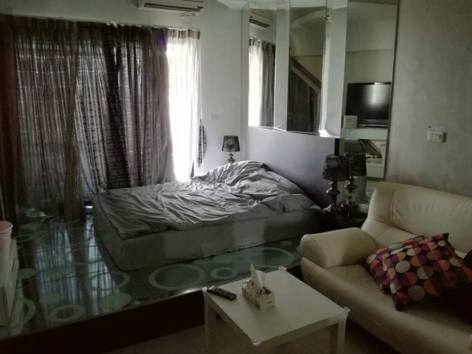 Zimmer T.Station Serviced Apartment