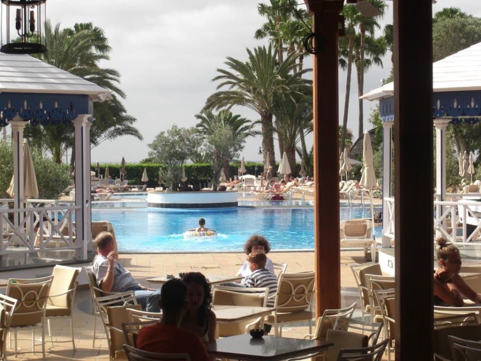Poolanlage Hotel Riu Paraiso Lanzarote