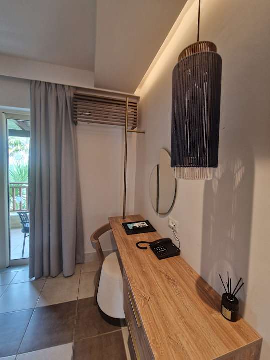 Zimmer Achilleas Beach Adults Only