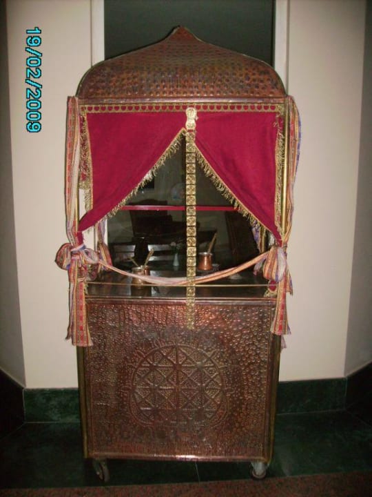 Türkischer Kaffee-Stand in der Lobby Belek Beach Resort Hotel