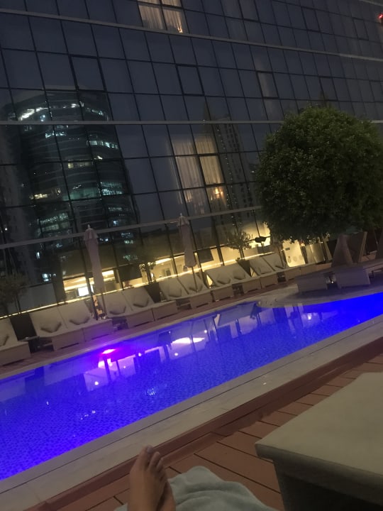 Pool Tryp by Wyndham Dubai