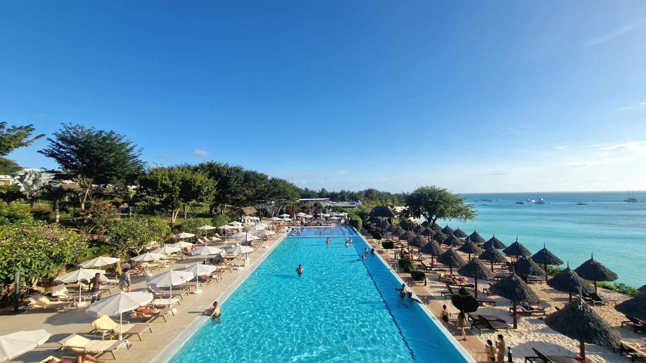 Pool Hotel Riu Palace Zanzibar