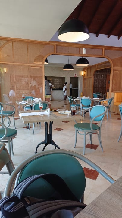 Gastro Grand Palladium Select Bávaro Resort & Spa