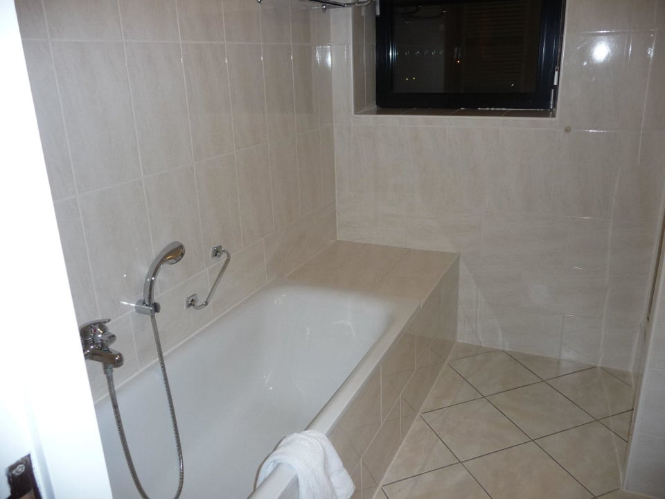 Badewanne TheaterHotel De Oranjerie