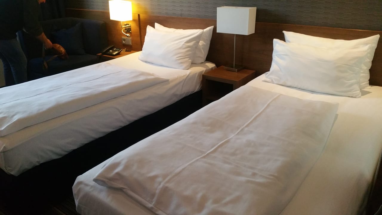 Zimmer Holiday Inn Express Friedrichshafen