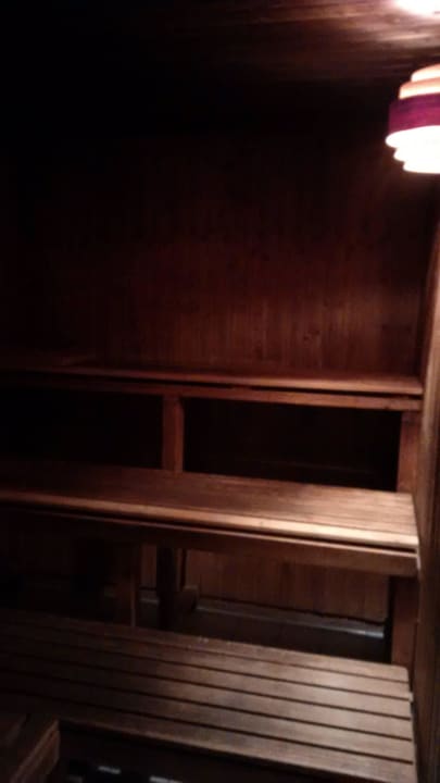 Sauna Innebereich ohne Blitz (sehr dunkel) Living Hotel Kaiser Franz Joseph