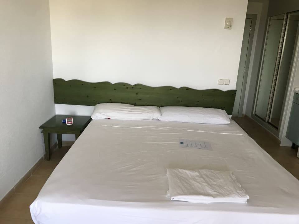 Zimmer Iberostar Waves Ciudad Blanca