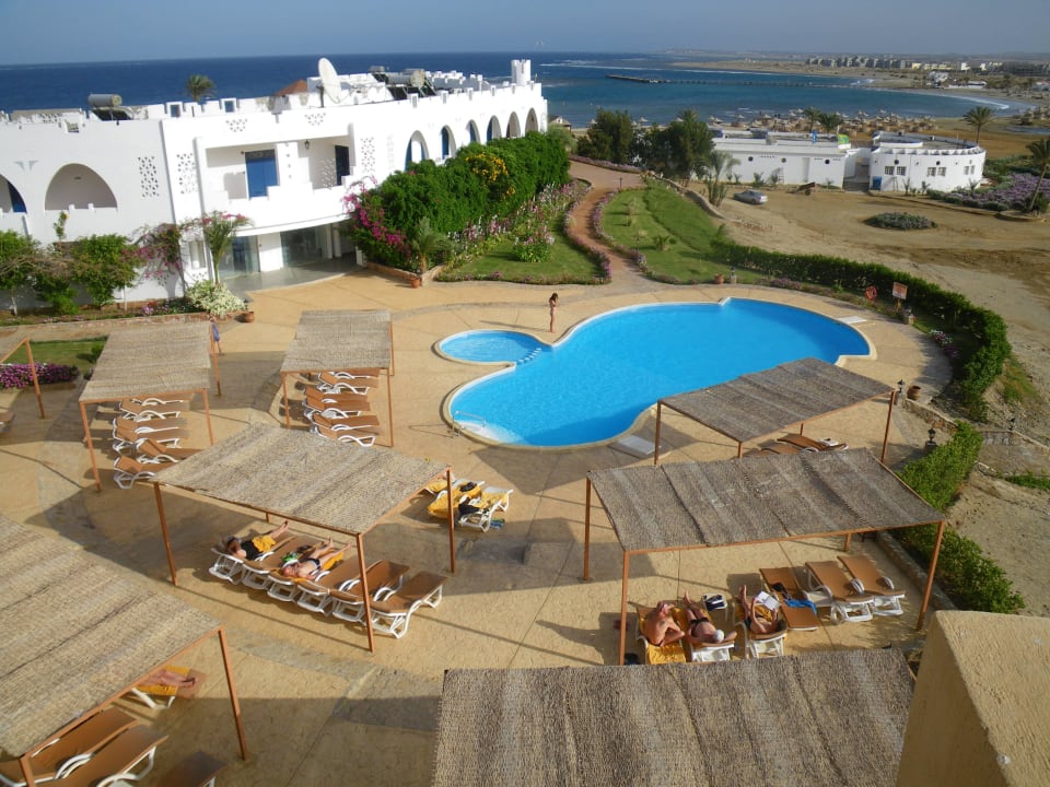 Ruhepool Three Corners Equinox Beach Resort