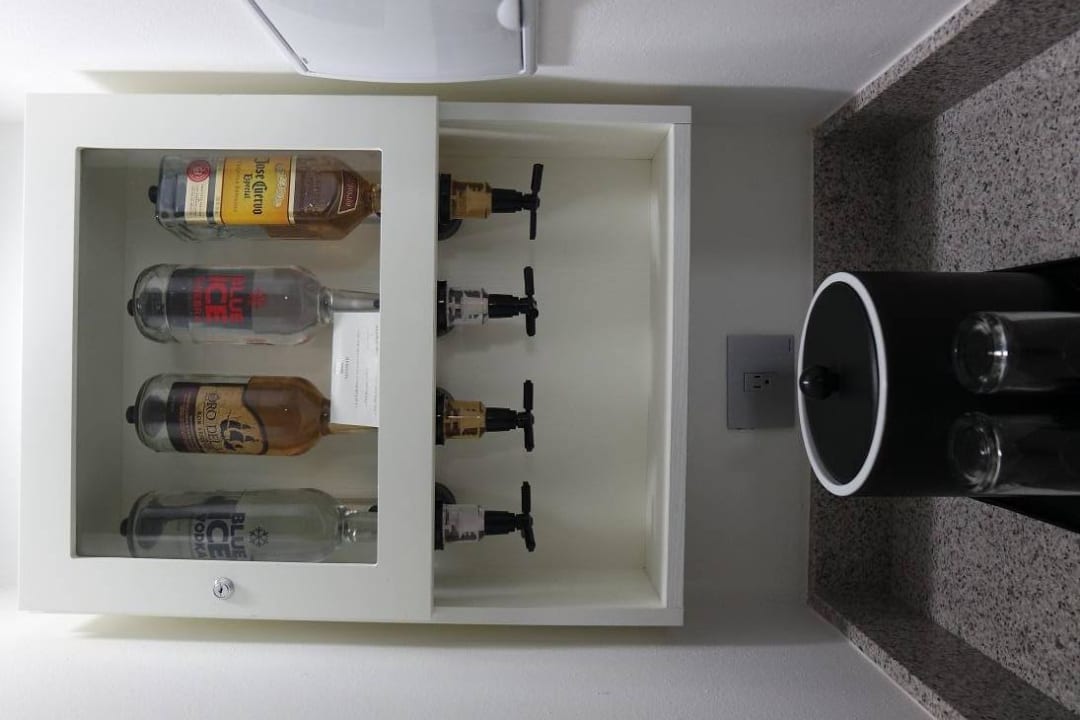 Cocktailbar im Zimmer  Hotel Riu Playacar