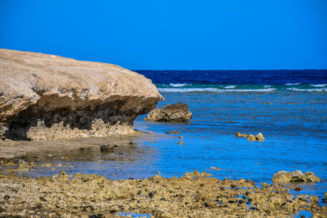 Strand Three Corners Equinox Beach Resort