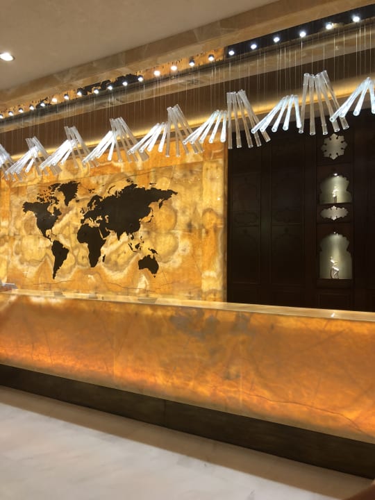 Lobby Royal Taj Mahal Hotel