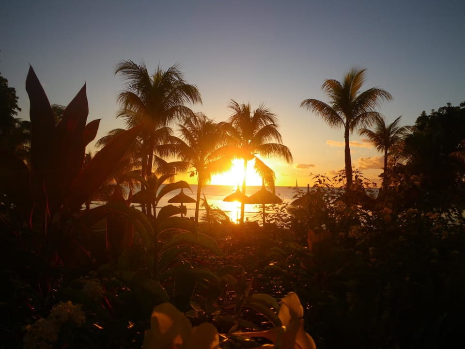 Sonnenuntergang von unserem Zimmer aus (115) Maritim Resort & Spa Mauritius