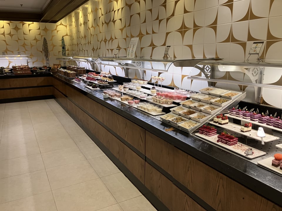 Gastro Xanadu Resort Hotel