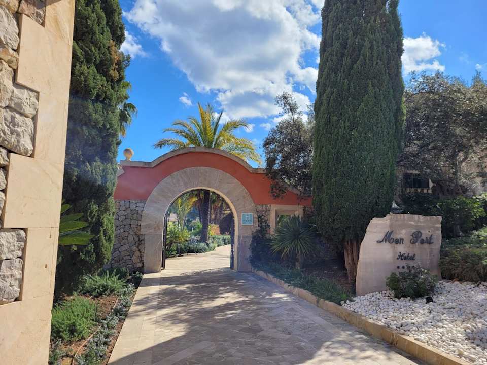 Außenansicht Mon Port Hotel & Spa