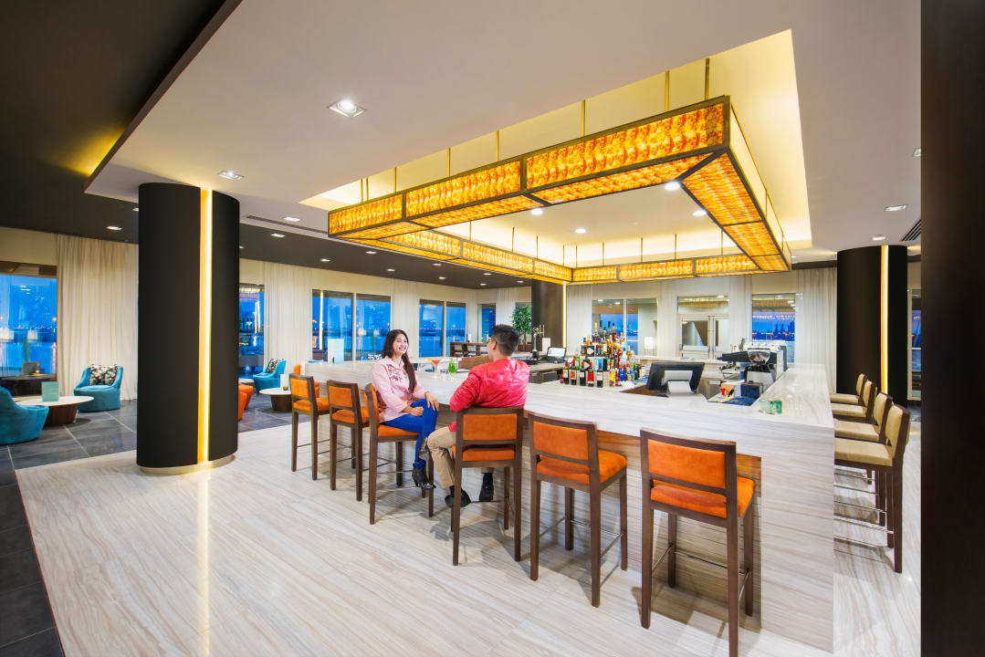 Restaurant Hilton Garden Inn Ras Al Khaimah