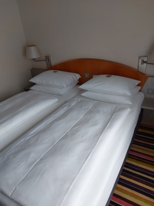 Zimmer H+ Hotel Köln Hürth