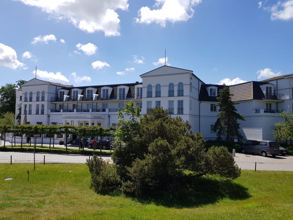 Außenansicht Strandhotel Zingst