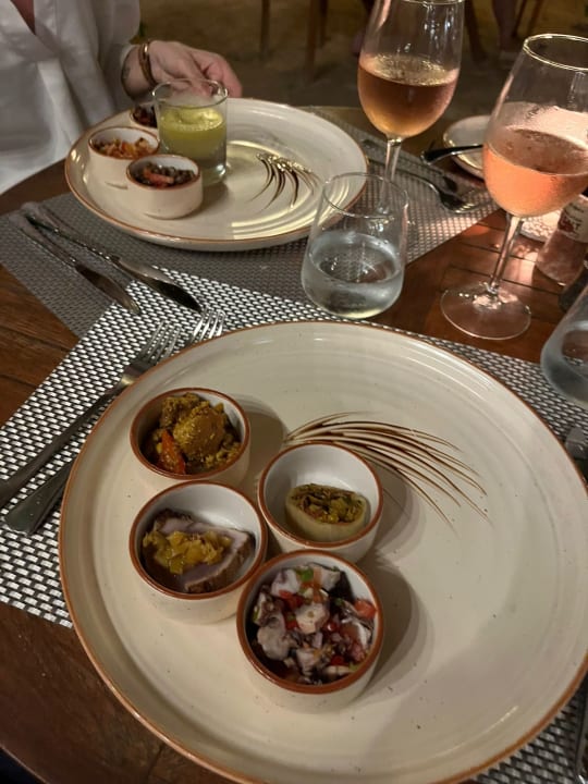 Gastro Lagoon Attitude - Adults only