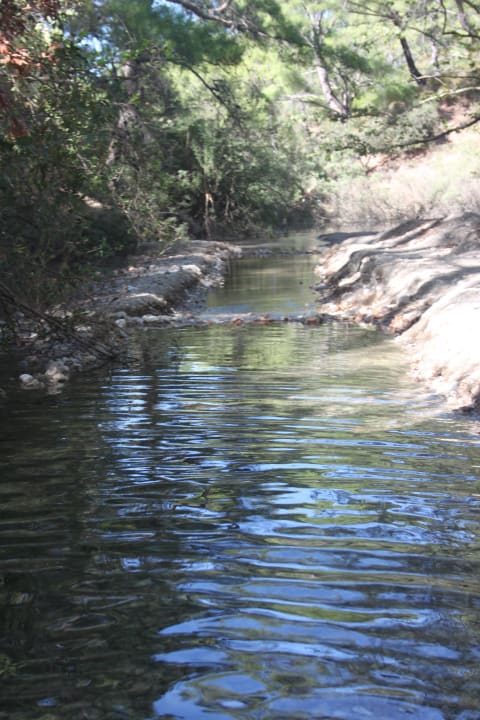 Źródła 7 Springs w okolicy Hotel Golden Odyssey