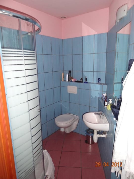 Bad Dusche WC Hotel Ada