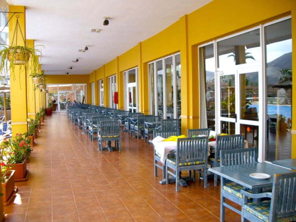 Aussenbereich des Restaurants  AluaVillage Fuerteventura