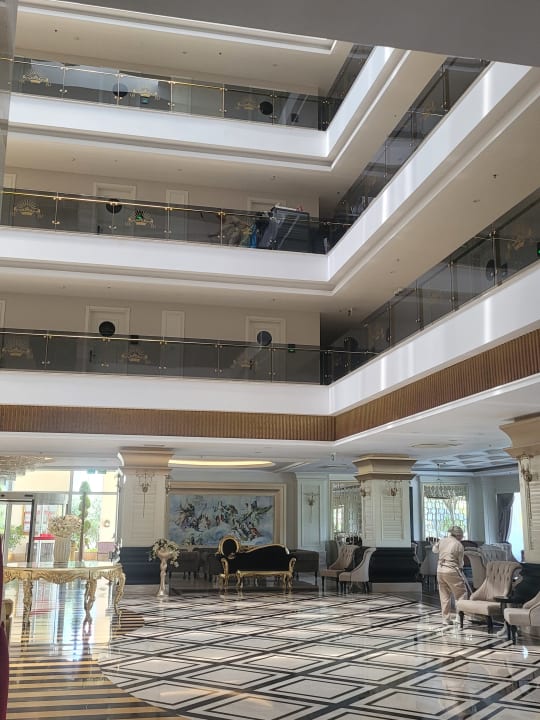 Lobby Mary Hotel Side