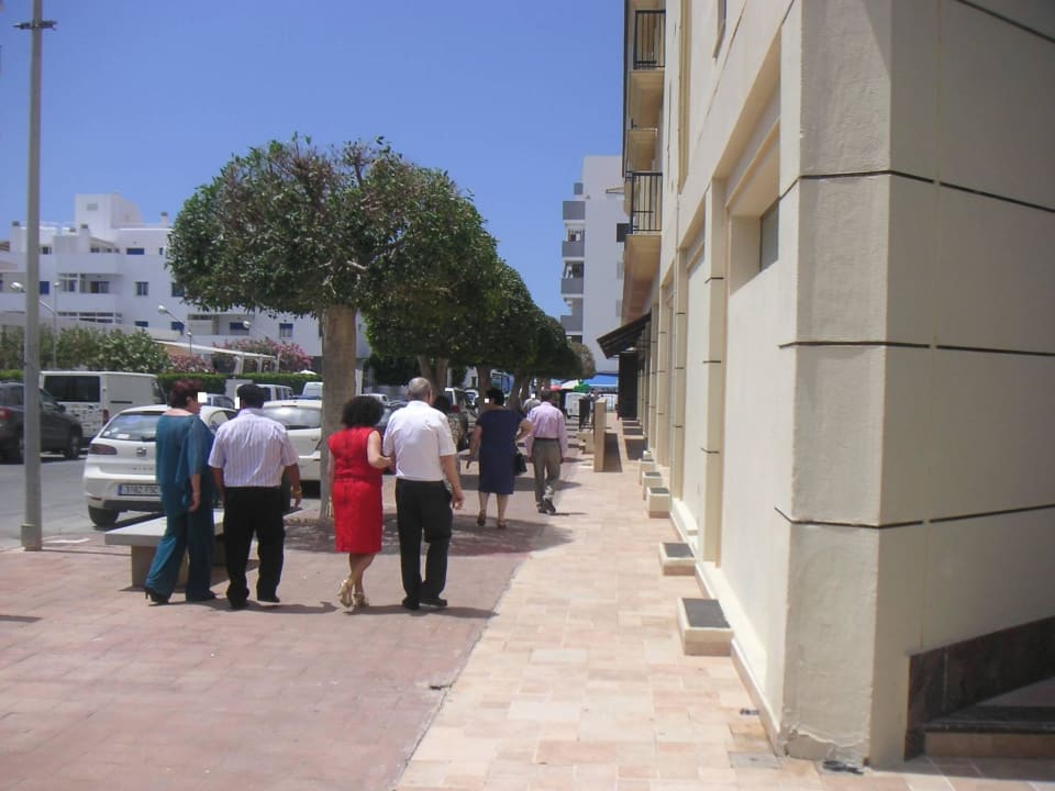 Die ersten Festgäste treffen ein Hotel-Apartamentos Blau Parc