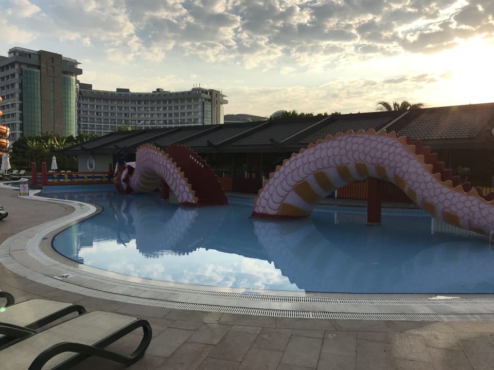 Pool Limak Lara Deluxe Hotel & Resort