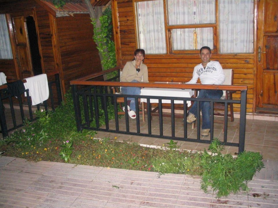 Abends auf der Terrasse Can Garden Beach